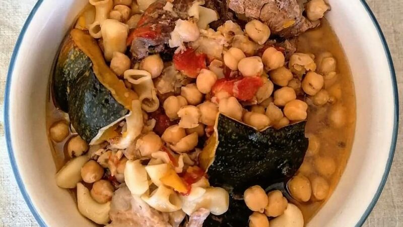 Um belo jantar de grão… com tudo o que é de direito