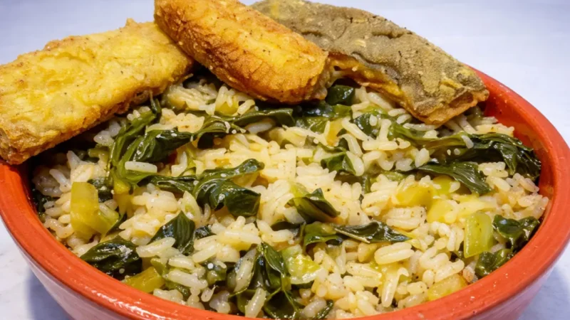 Arroz de couves com peixe frito