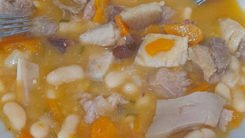 Feijoada de Papada de Porco da Bisavó Maria